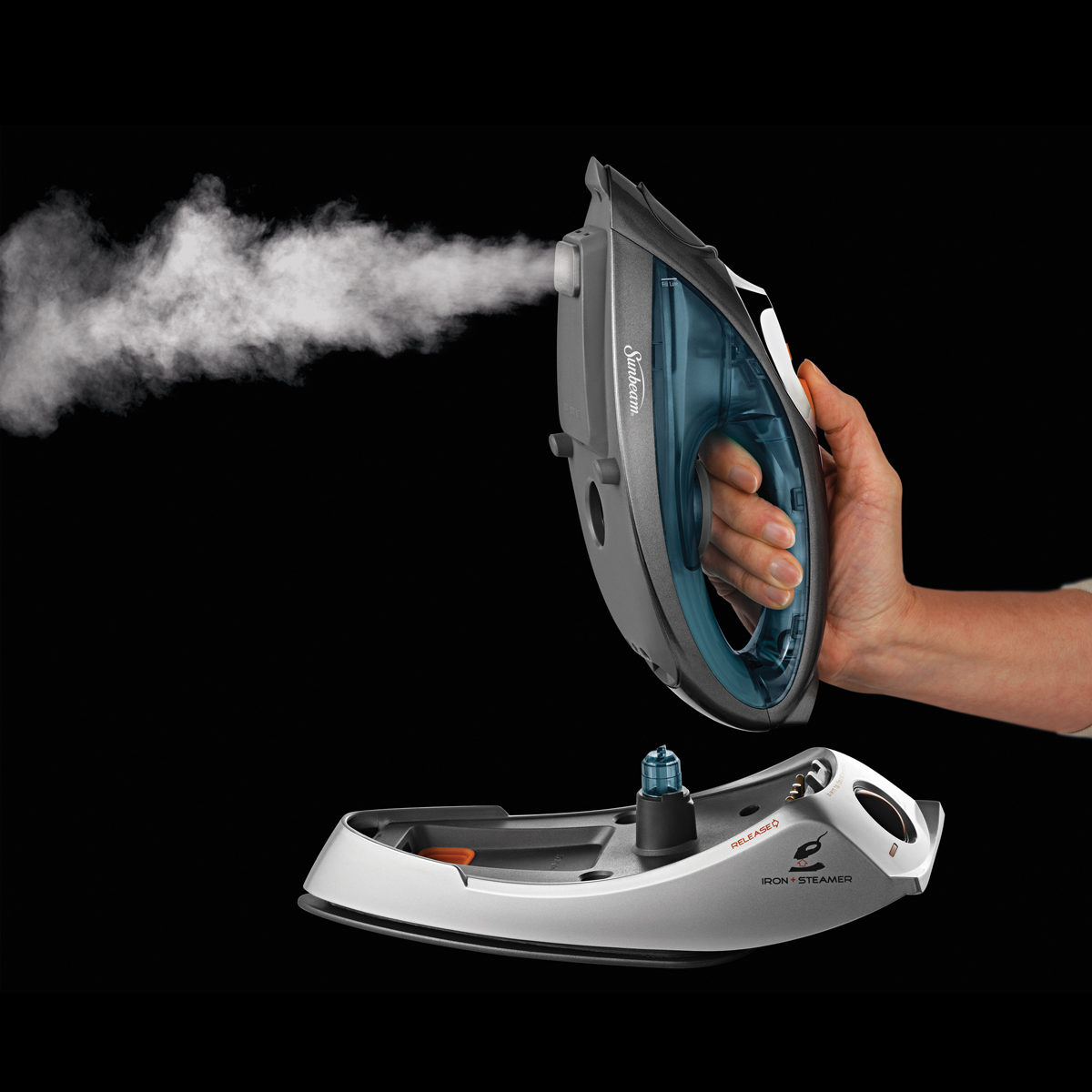 Sunbeam® Turbo Steam® 2in1 Iron & Steamer GCSBRS104033 Sunbeam® Canada