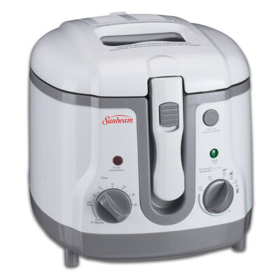 Sunbeam® 1.5L Adjustable Temperature Deep Fryer Sunbeam® 1.5L Adjustable Temperature Deep Fryer